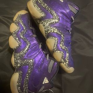 Adidas crazy 8s nightmare before Christmas sneakers in a size 10 1/2…